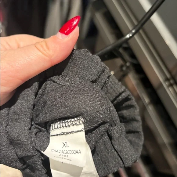 NWT black Cupshe jumpsuit - Picture 4 of 4